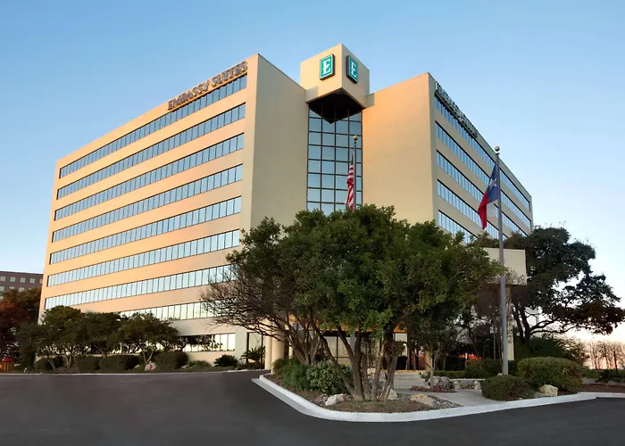 Embassy Suites Airport